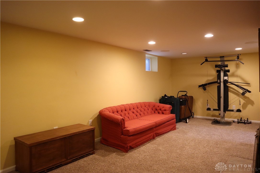 6376 Lander Lane, Dayton, Ohio image 49