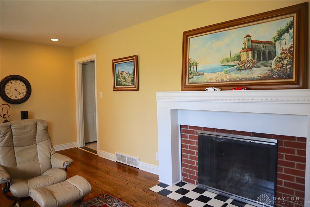 6376 Lander Lane, Dayton, Ohio image 19