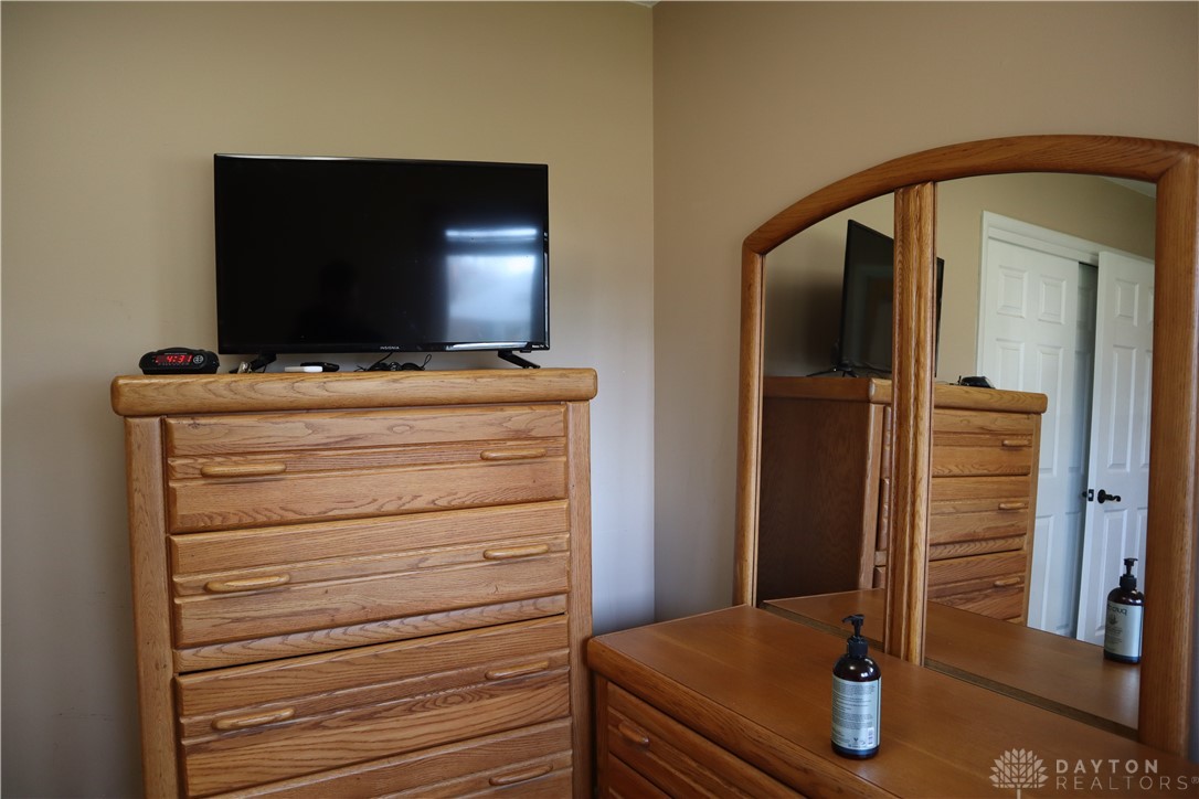 6376 Lander Lane, Dayton, Ohio image 30