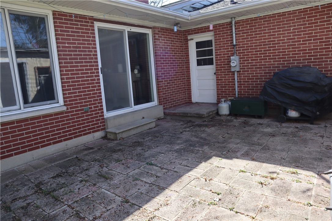 6376 Lander Lane, Dayton, Ohio image 15
