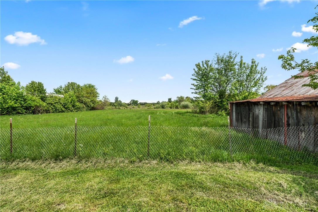 8012 Myers Road, Middletown, Ohio image 33