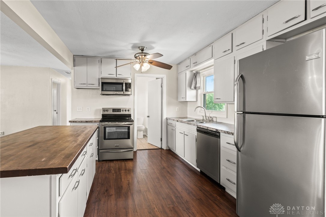 8012 Myers Road, Middletown, Ohio image 12