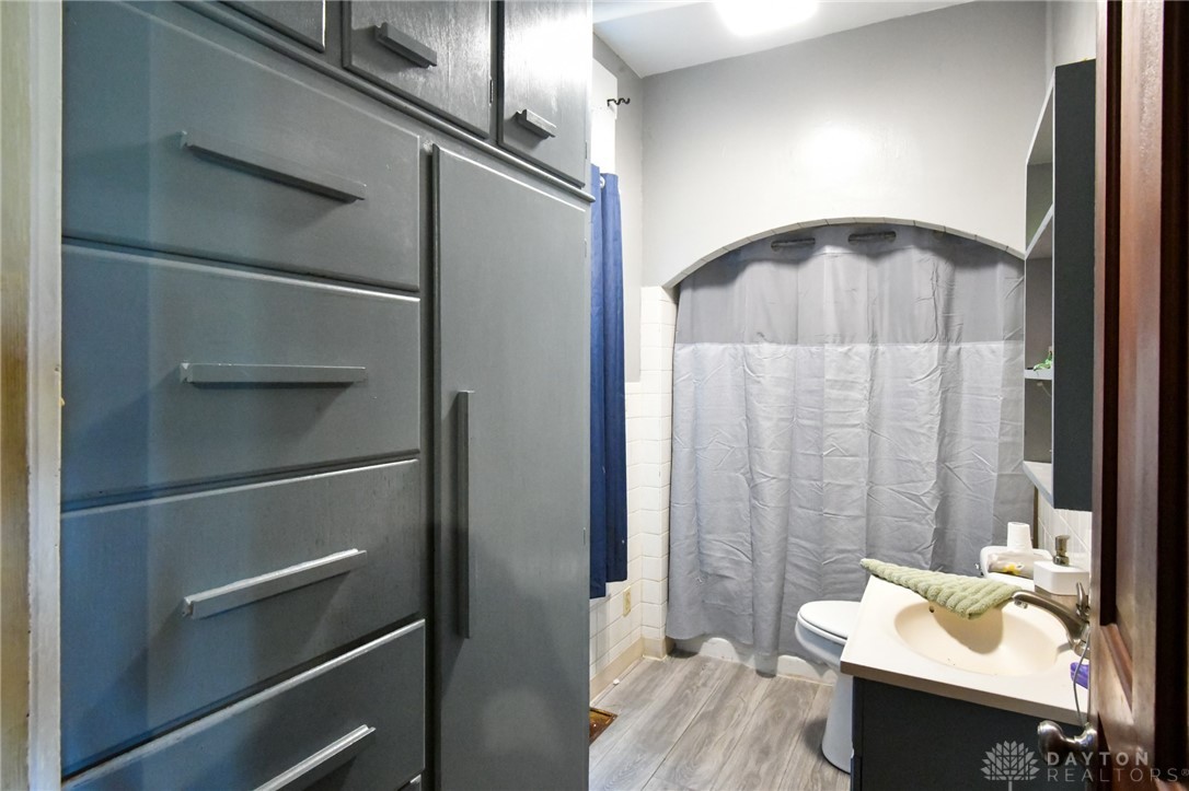 Springfield, Ohio 45504, United States, 4 Bedrooms Bedrooms, ,2 BathroomsBathrooms,Residential,Active,178636