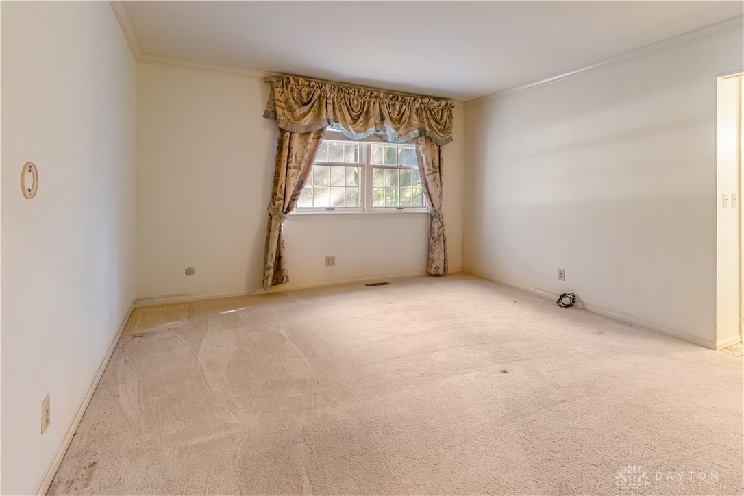 Troy, Ohio 45373, United States, 3 Bedrooms Bedrooms, ,2 BathroomsBathrooms,Residential,Pending,210954