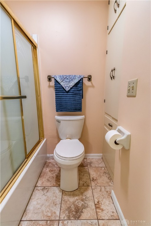 Troy, Ohio 45373, United States, 3 Bedrooms Bedrooms, ,2 BathroomsBathrooms,Residential,Pending,210954