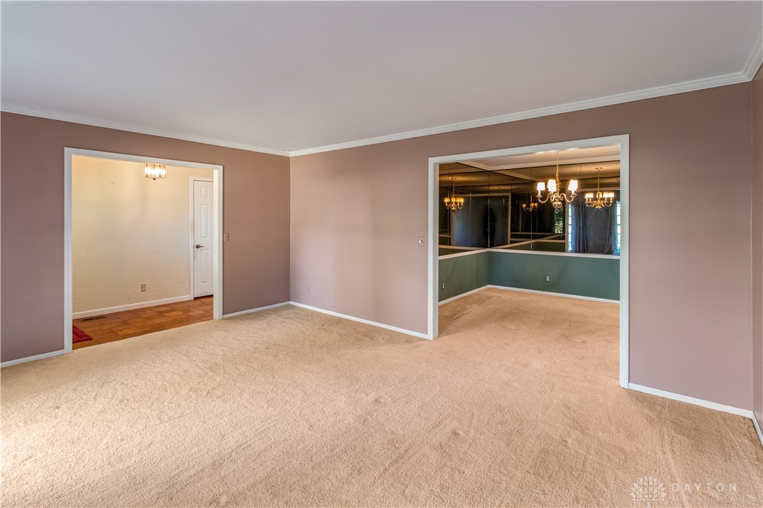 Troy, Ohio 45373, United States, 3 Bedrooms Bedrooms, ,2 BathroomsBathrooms,Residential,Pending,210954