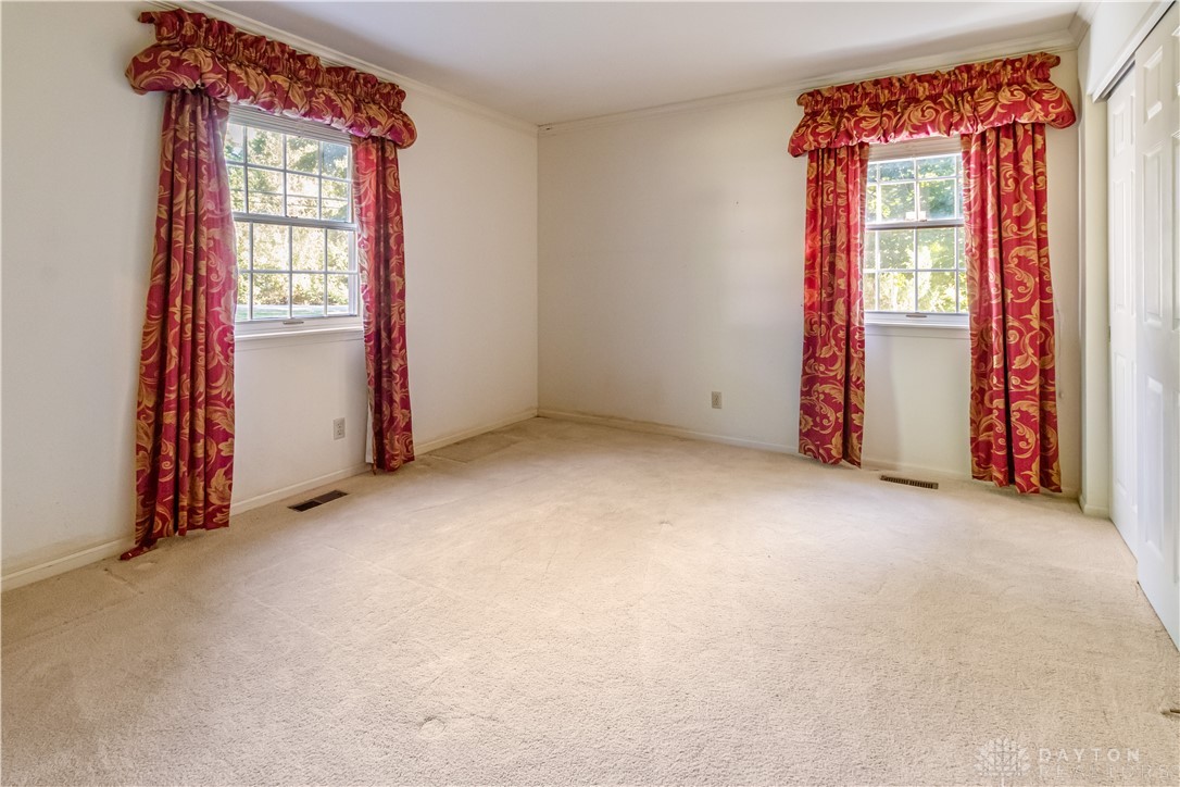 Troy, Ohio 45373, United States, 3 Bedrooms Bedrooms, ,2 BathroomsBathrooms,Residential,Pending,210954