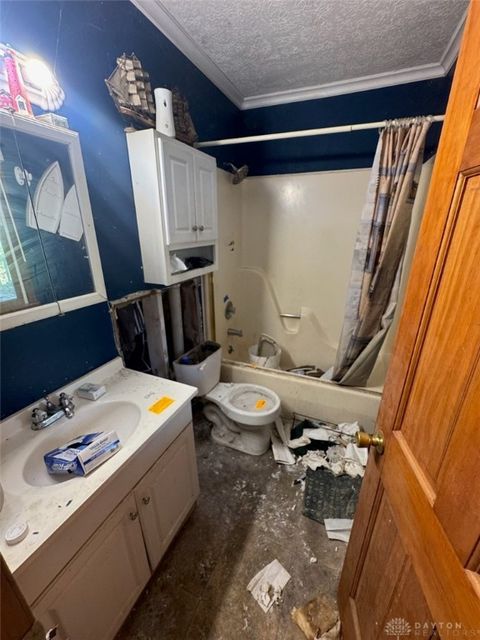 Tiny photo for 8782 Alyce Street, Franklin, OH 45005 (MLS # 946189)