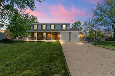 Homes For Sale - 2460 Kewanna Lane<br/> Greene County, Beavercreek, OH 45434