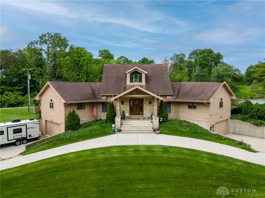 1000 Echo Lake Drive