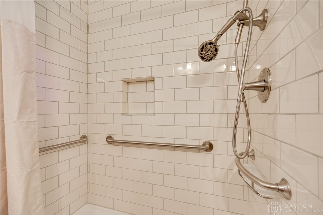 1132 Donson Drive, Dayton, Ohio image 32