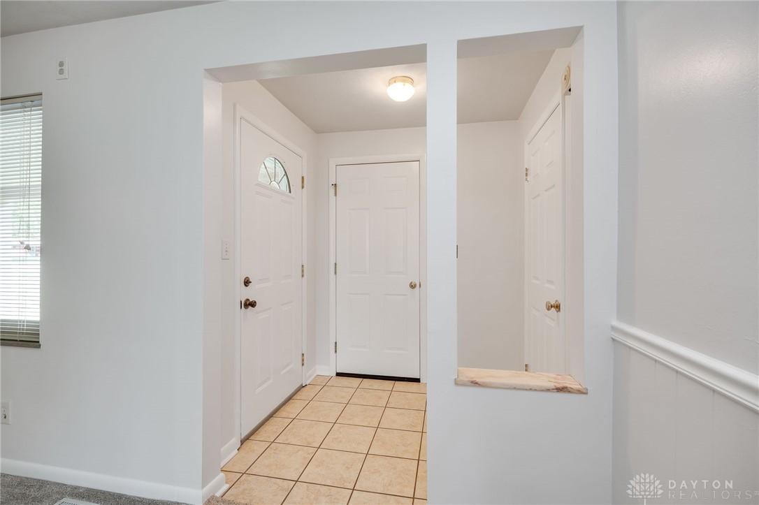 1132 Donson Drive, Dayton, Ohio image 5