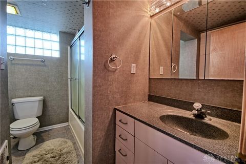 Tiny photo for 355 Hadley Avenue, Oakwood, OH 45419 (MLS # 946075)