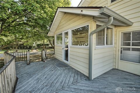 Tiny photo for 355 Hadley Avenue, Oakwood, OH 45419 (MLS # 946075)