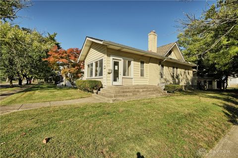 Tiny photo for 355 Hadley Avenue, Oakwood, OH 45419 (MLS # 946075)
