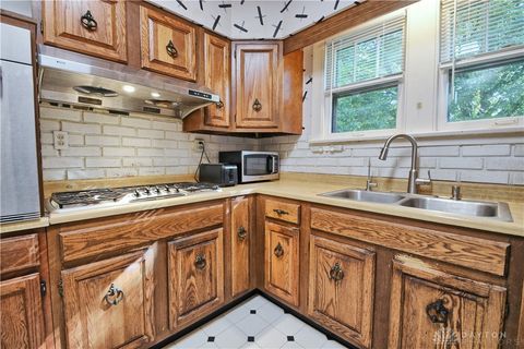 Tiny photo for 355 Hadley Avenue, Oakwood, OH 45419 (MLS # 946075)