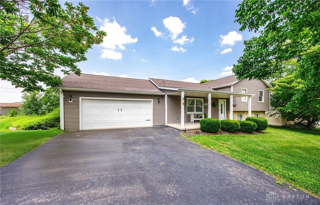 55 Kastrup Drive, Eaton, Ohio image 3