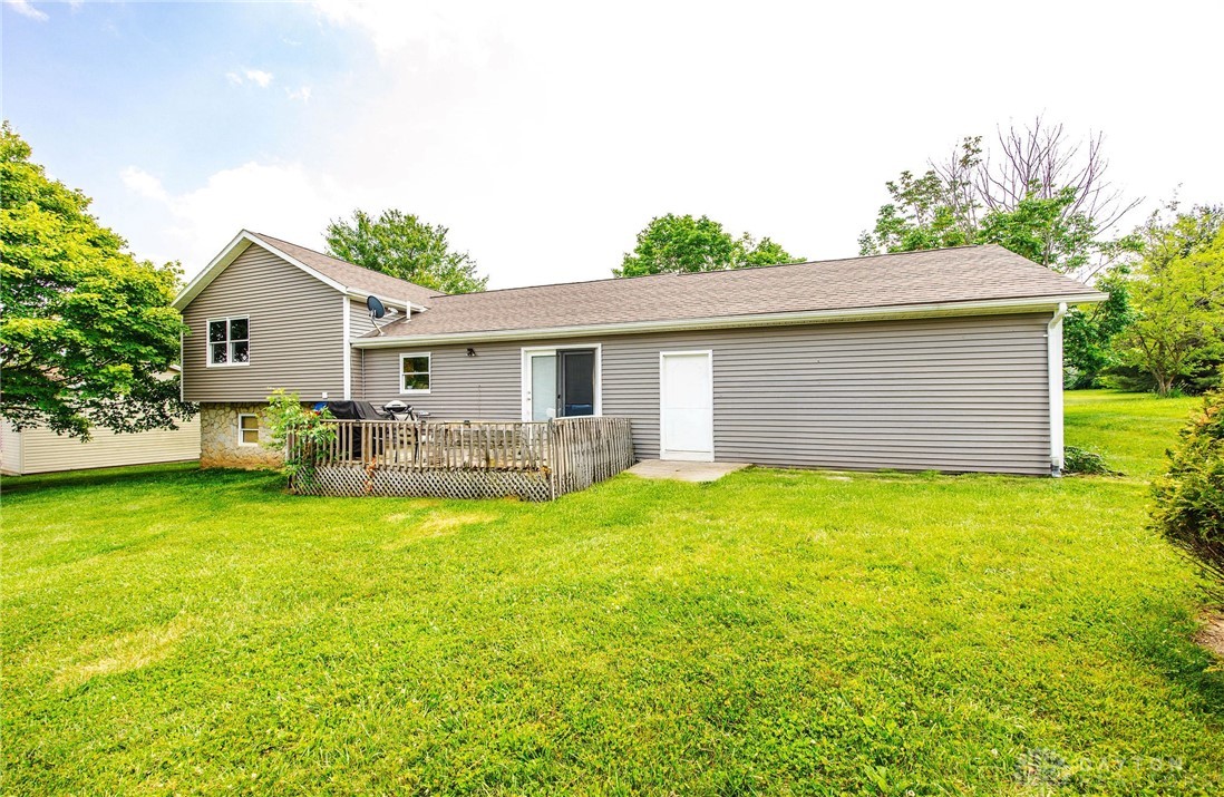 55 Kastrup Drive, Eaton, Ohio image 27
