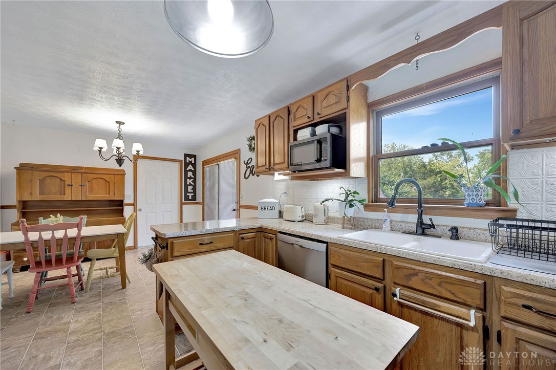 55 Kastrup Drive, Eaton, Ohio image 11