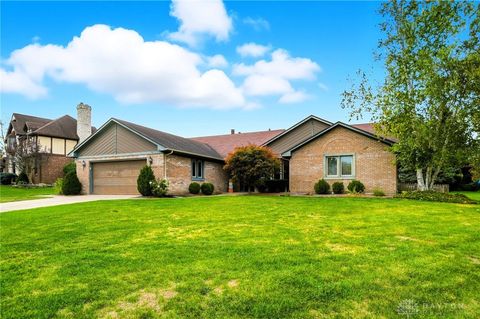 Photo of 625 Lantana Court, Tipp City, OH 45371 (MLS # 946192)