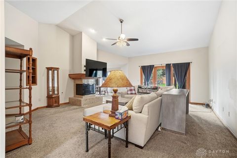 Tiny photo for 625 Lantana Court, Tipp City, OH 45371 (MLS # 946192)