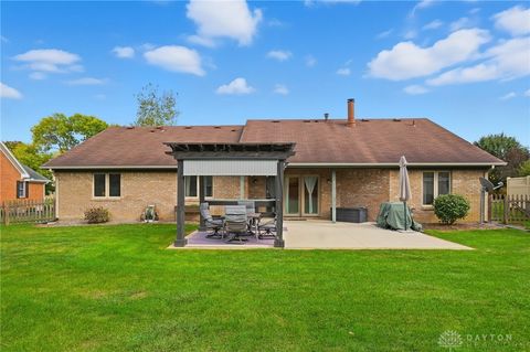 Tiny photo for 625 Lantana Court, Tipp City, OH 45371 (MLS # 946192)