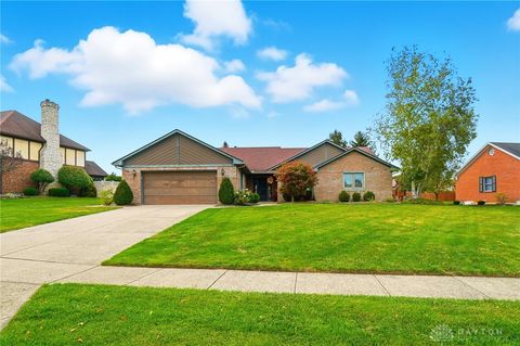 Tiny photo for 625 Lantana Court, Tipp City, OH 45371 (MLS # 946192)