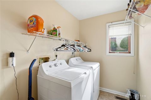Tiny photo for 625 Lantana Court, Tipp City, OH 45371 (MLS # 946192)