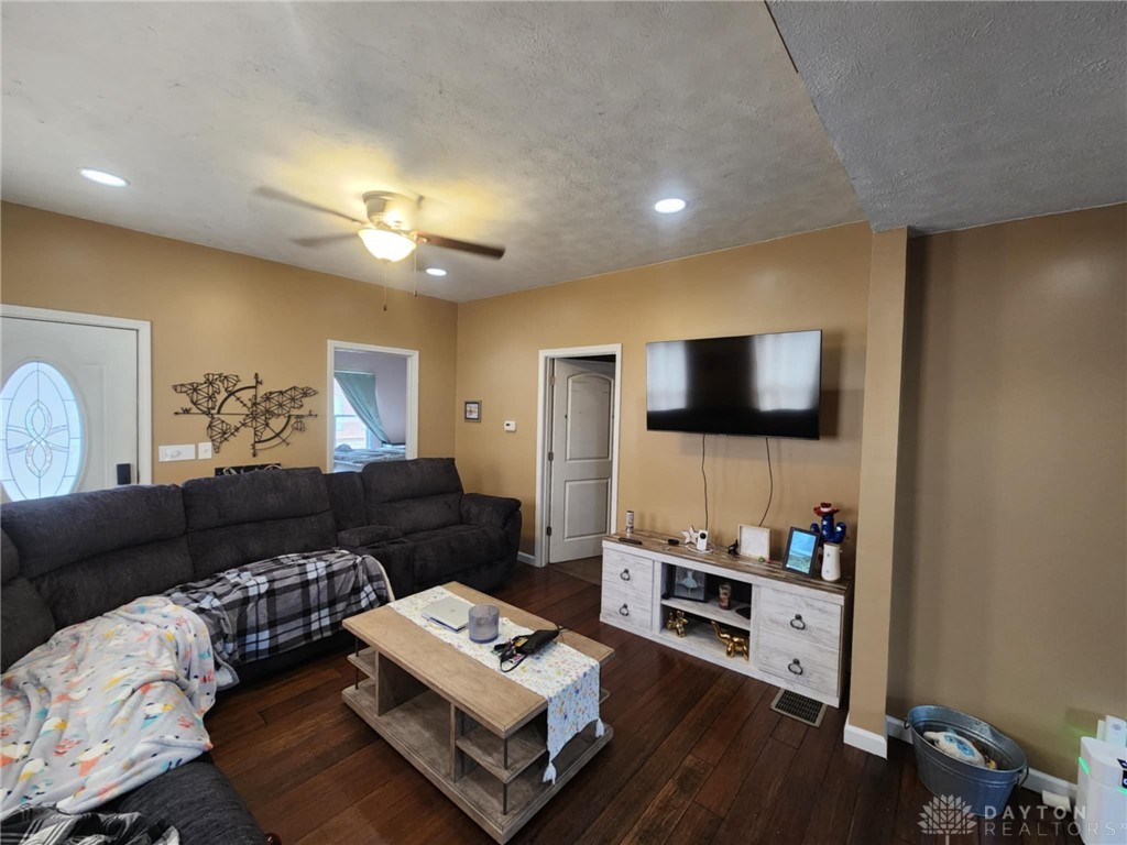 754 S Wayne Street, Piqua, Ohio image 16