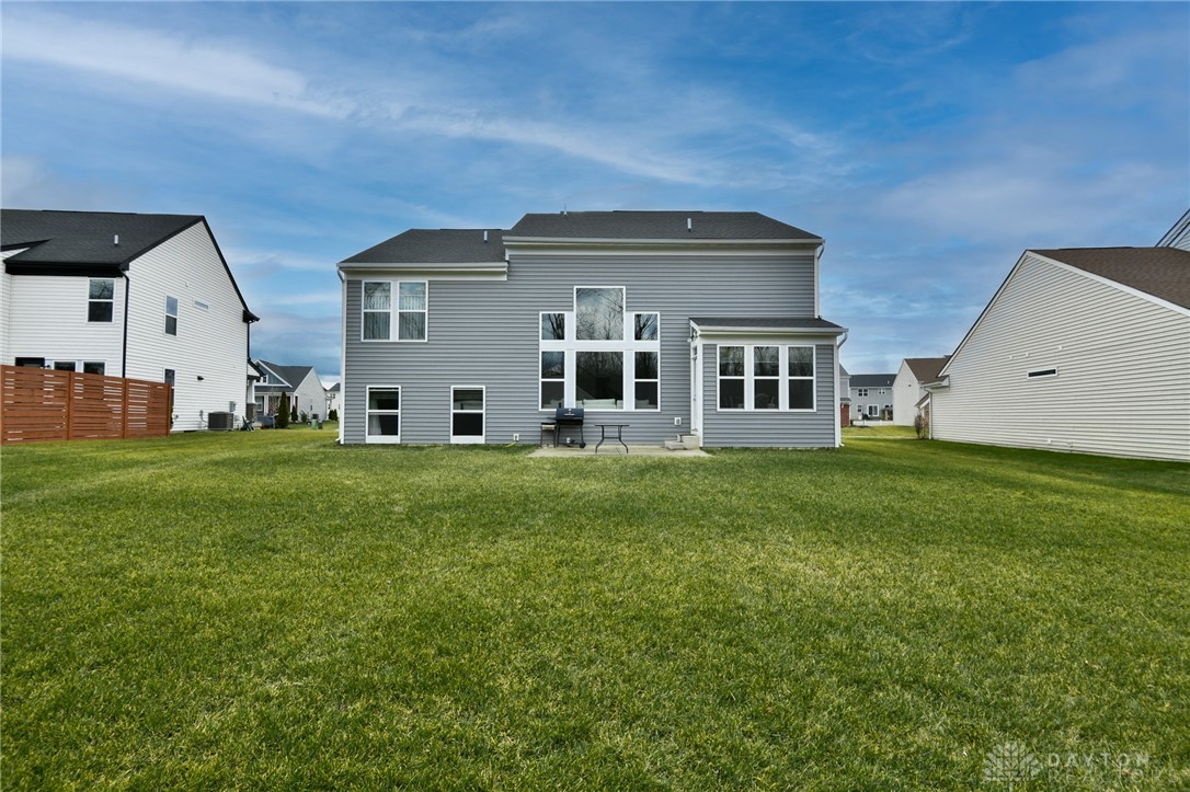 Tipp City, Ohio 45371, United States, 5 Bedrooms Bedrooms, ,5 BathroomsBathrooms,Residential,Pending,23621