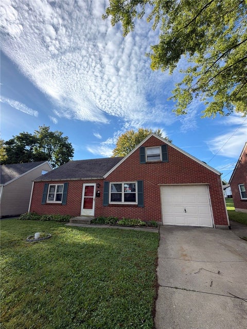 Homes For Sale - 44 Orchard Avenue<br/> Englewood, OH 45322