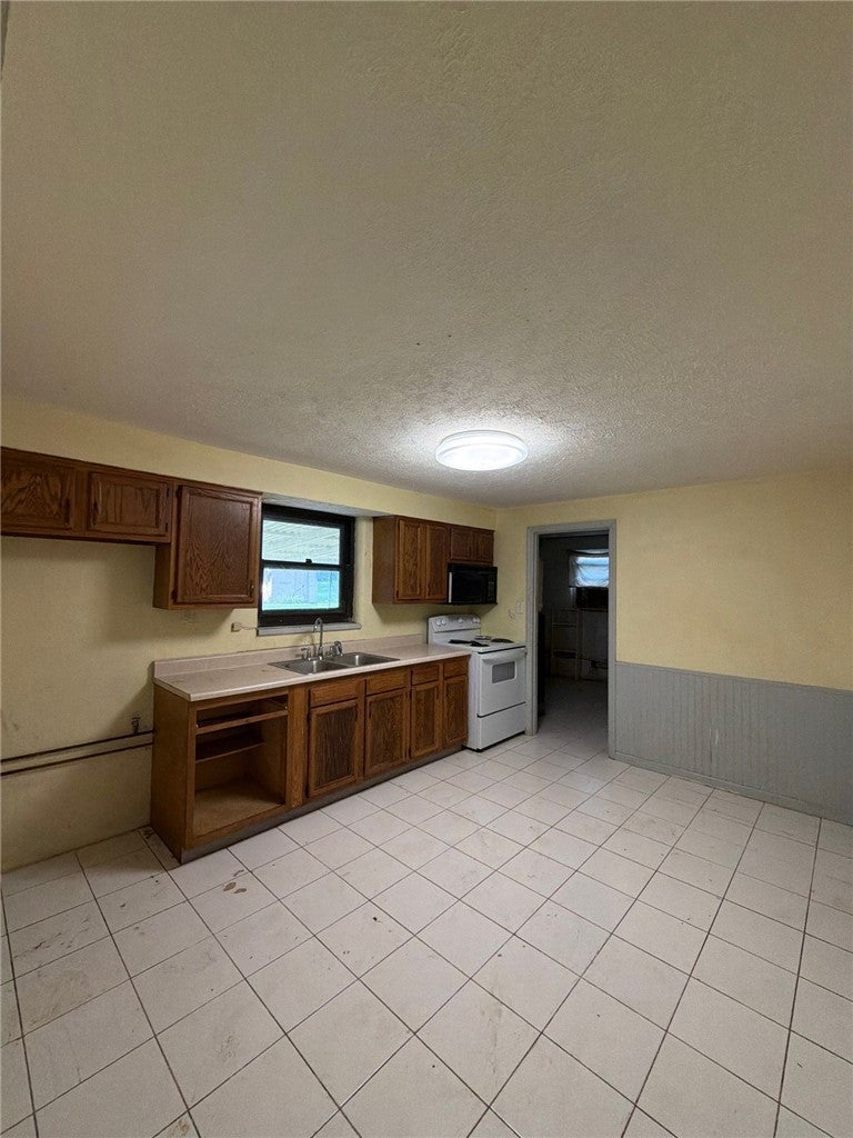 44 Orchard Avenue