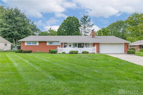 Photo of 4809 Algood Place, Kettering, OH 45429 (MLS # 967161)