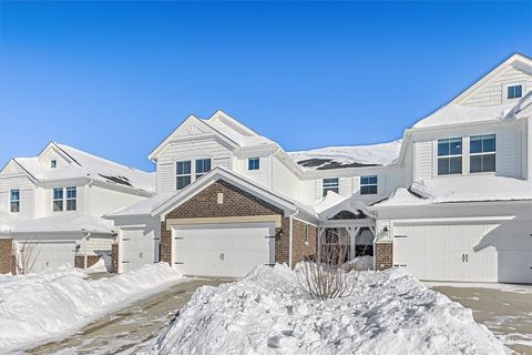 Photo of 5358 Augusta Drive #10-202, Lebanon, OH 45036 (MLS # 942275)