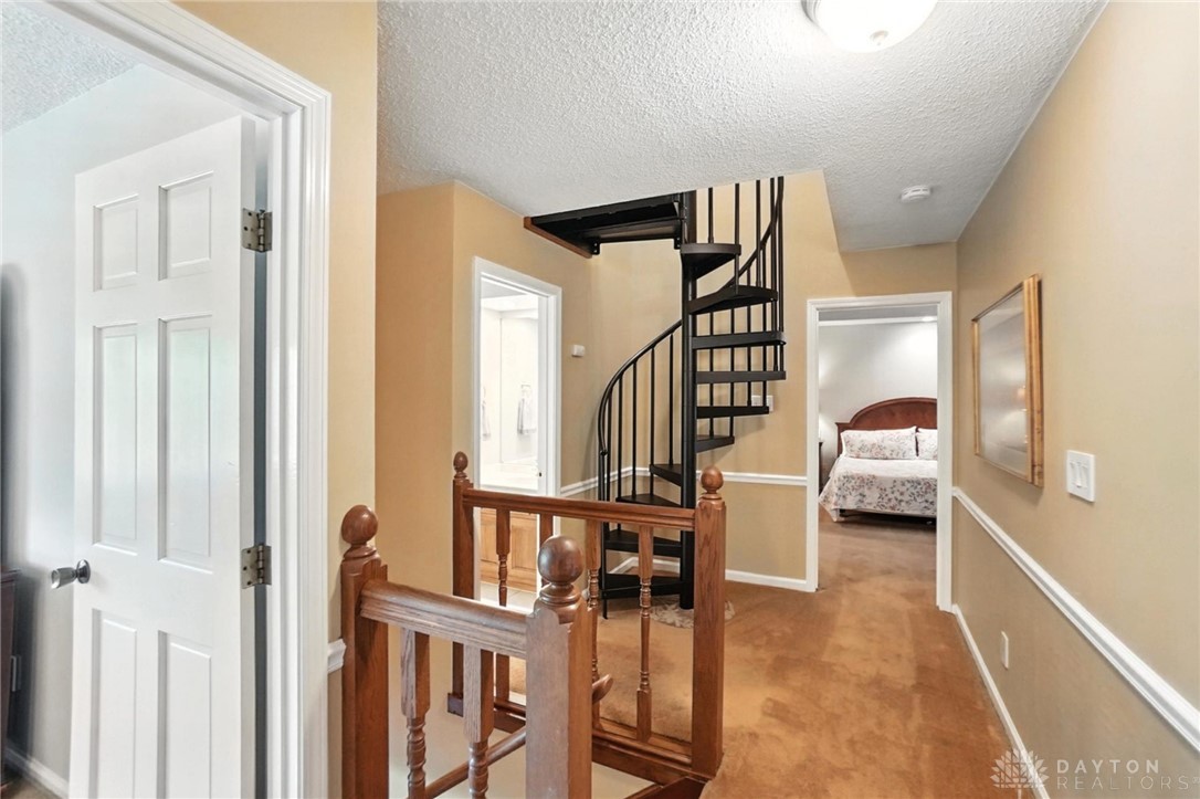 Centerville, Ohio 45459, United States, 4 Bedrooms Bedrooms, ,3 BathroomsBathrooms,Residential,Pending,160117