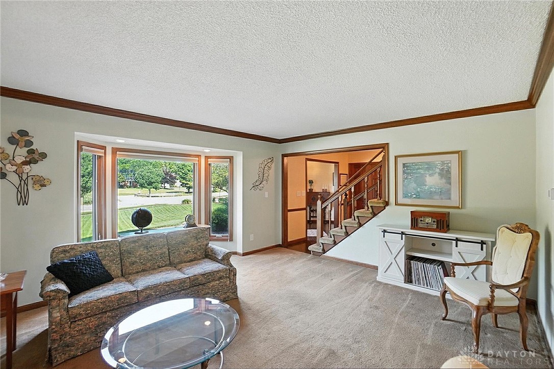 Centerville, Ohio 45459, United States, 4 Bedrooms Bedrooms, ,3 BathroomsBathrooms,Residential,Pending,160117