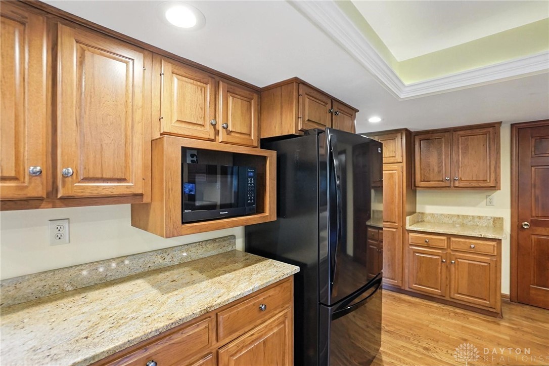 Centerville, Ohio 45459, United States, 4 Bedrooms Bedrooms, ,3 BathroomsBathrooms,Residential,Pending,160117