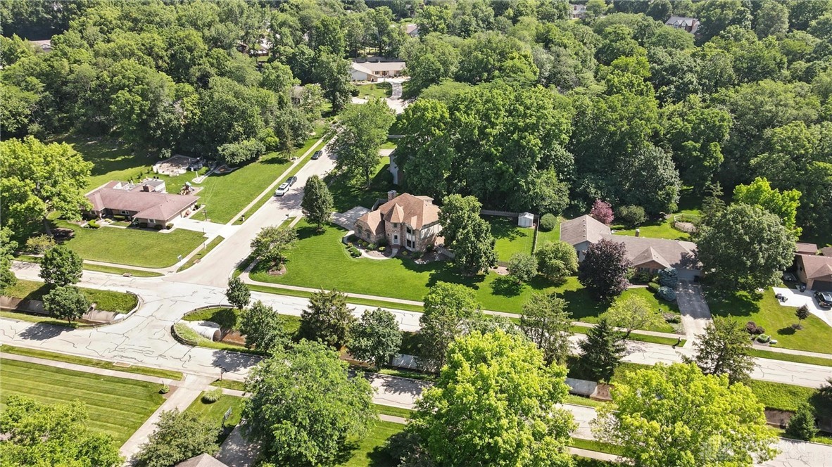 Centerville, Ohio 45459, United States, 4 Bedrooms Bedrooms, ,3 BathroomsBathrooms,Residential,Pending,160117