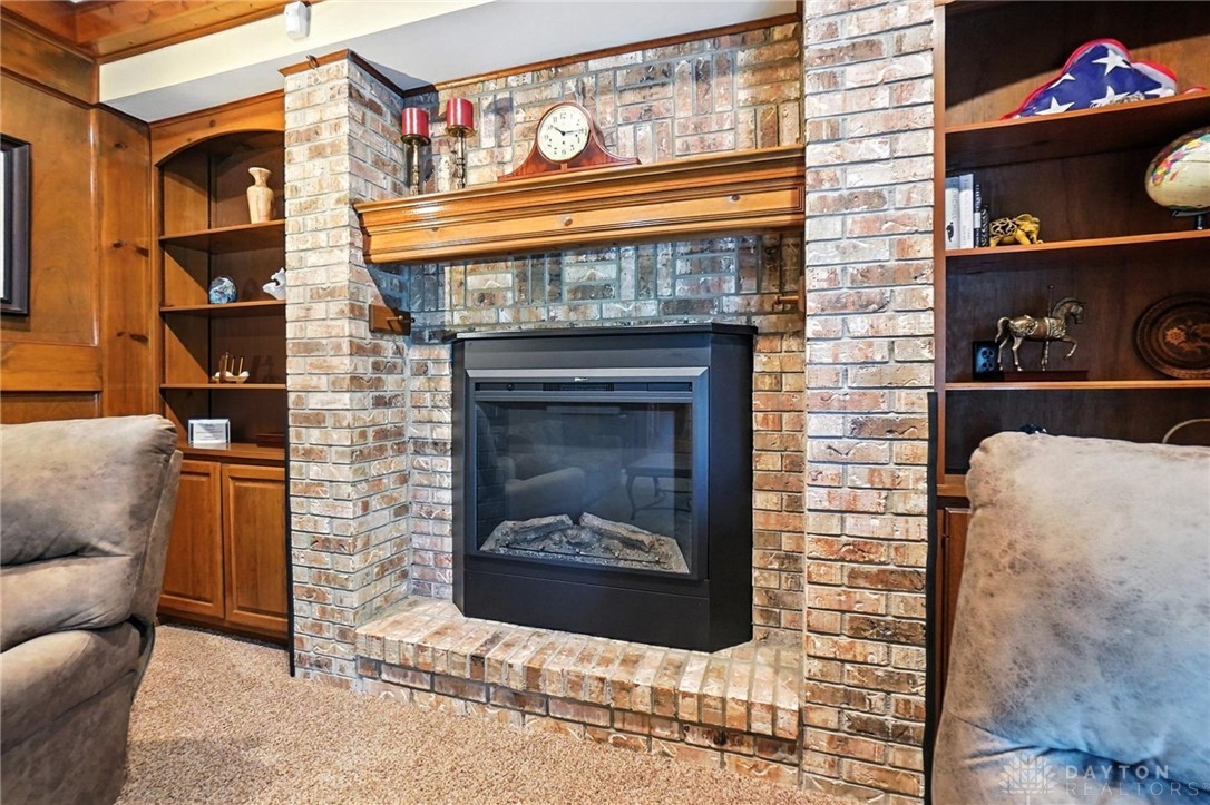 Centerville, Ohio 45459, United States, 4 Bedrooms Bedrooms, ,3 BathroomsBathrooms,Residential,Pending,160117