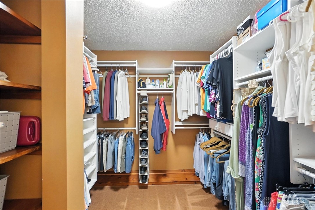 Centerville, Ohio 45459, United States, 4 Bedrooms Bedrooms, ,3 BathroomsBathrooms,Residential,Pending,160117