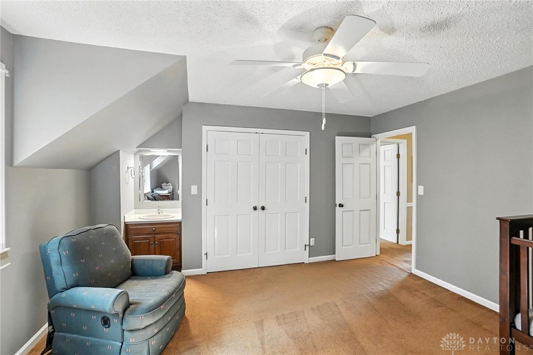 Centerville, Ohio 45459, United States, 4 Bedrooms Bedrooms, ,3 BathroomsBathrooms,Residential,Pending,160117