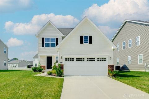 Photo of 5073 Catalpa Drive, Tipp City, OH 45371 (MLS # 948830)