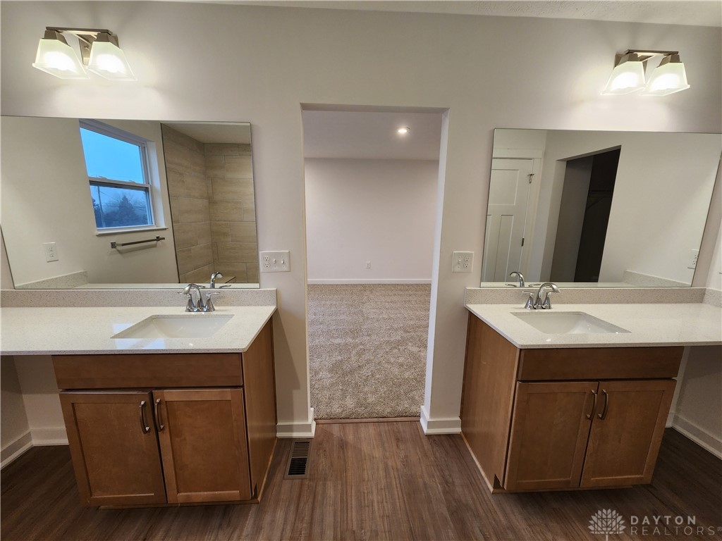 135 Magnolia Lane, Springboro, Ohio image 9