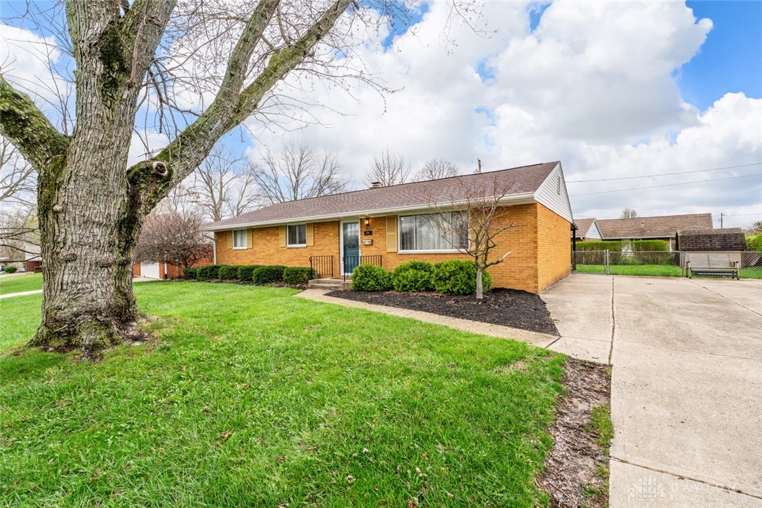28 Amokee Place, Tipp City, Ohio image 32