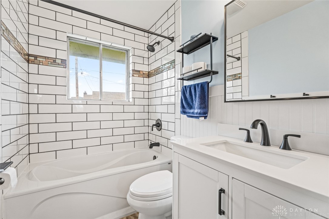 28 Amokee Place, Tipp City, Ohio image 16