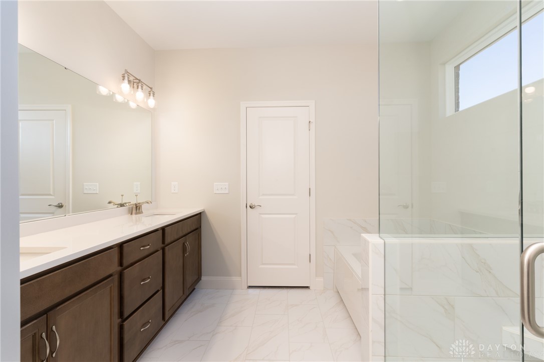 389 David Lee Court, Monroe, Ohio image 25