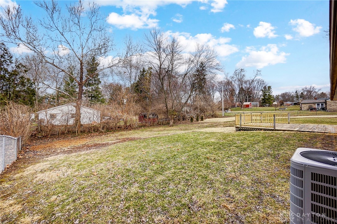 4540 Walbridge Trail, Beavercreek, Ohio image 32