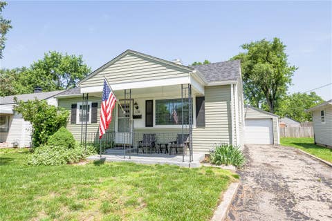 Homes For Sale - 131 William Street<br/> Montgomery County, West Carrollton, OH 45449
