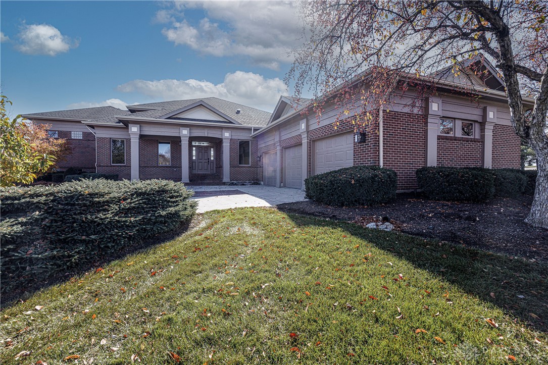 2429 Valhalla Court, Beavercreek Township, Ohio image 2