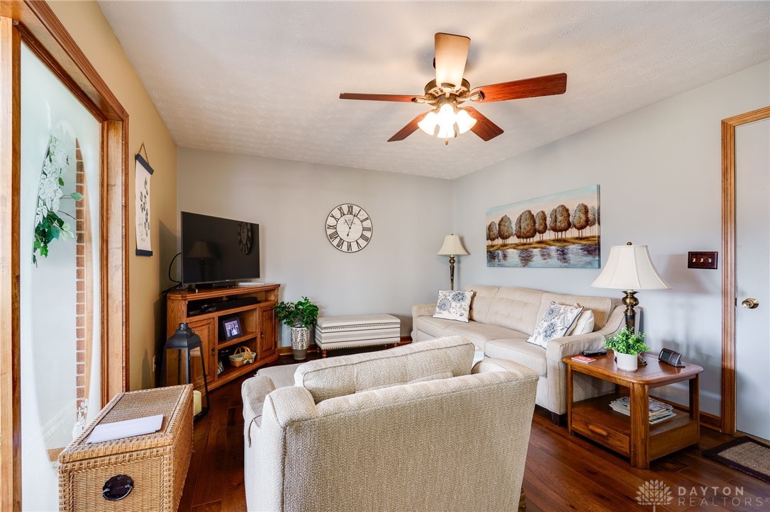 727 Doral Drive, Xenia, Ohio image 17
